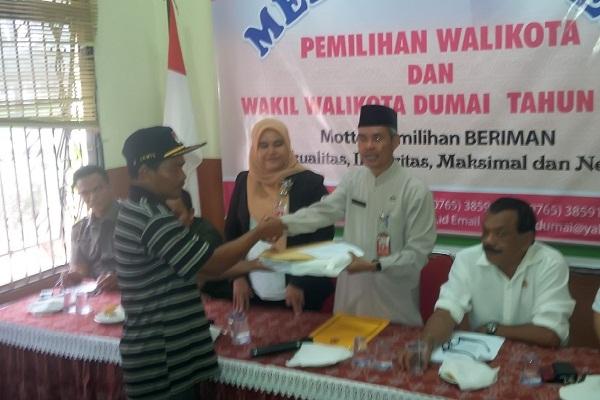 372 Surat Dukungan Pasangan ASA Diverifikasi Ulang KPU Dumai