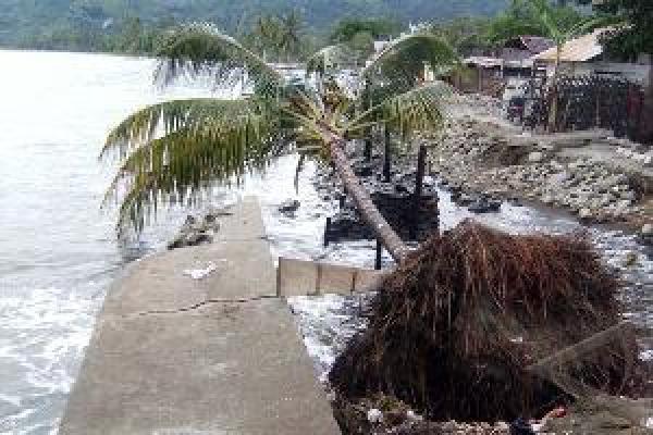 Abrasi Sungai Rokan Masih Menggila, Masyarakat Minta Perhatian Pemerintah Rohil