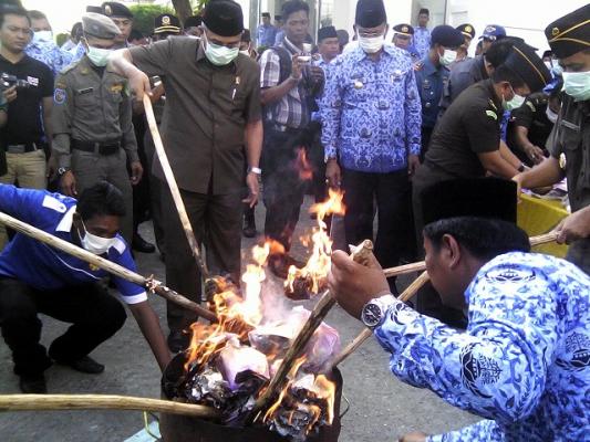Bupati Rohil Ajak Masyarakat Perangi Narkoba Sejak Dini
