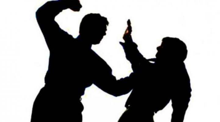 Ditagih Uang Sewa Kamar, Oknum Polisi Meranti Pukuli Seorang Kasir