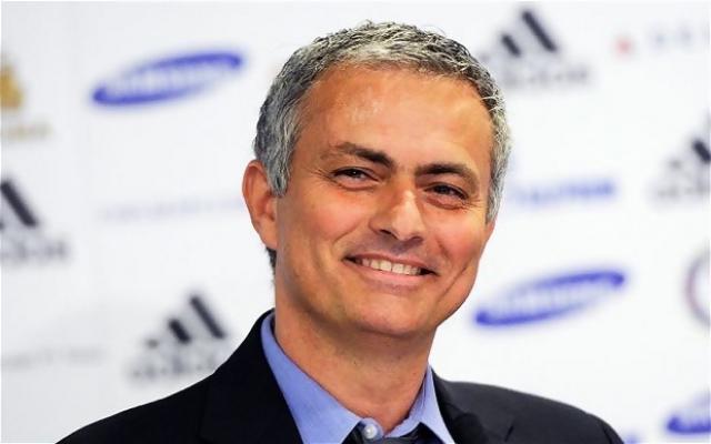 Mourinho Perpanjang Kontrak di Chelsea Hingga 2019