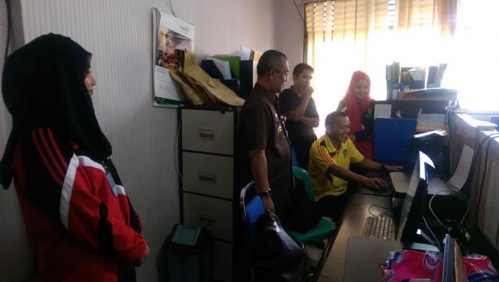 Pastikan Kinerja PNS dan Pelayanan Publik Berjalan Baik, Pj. Bupati Sidak Satker