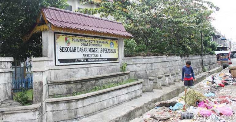 SDN 019 Pekanbaru Telah Dikosongkan Untuk Dijadikan Pasar