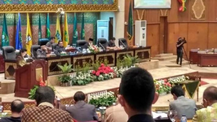 DPRD Riau Sahkan Perda Tata Kelola BUMD
