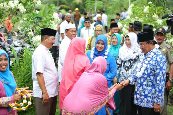 Bupati Inhil Serap Aspirasi Guru dan Tokoh Masyarakat Reteh