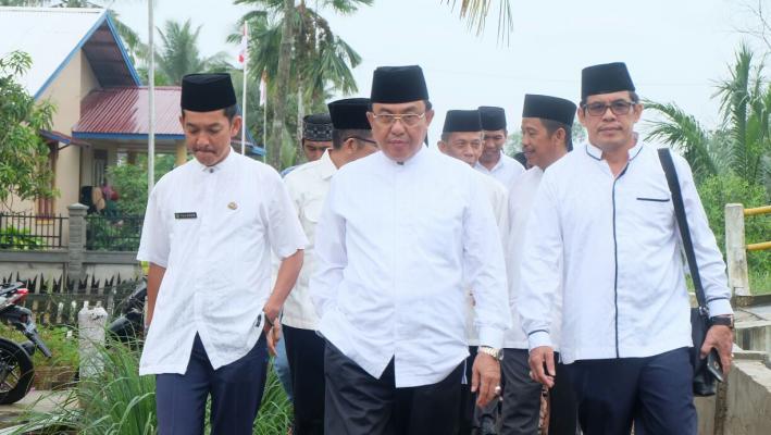 Bupati Inhil Serap Informasi Dan Aspirasi Masyarakat Melalui Kunjungan Kerja