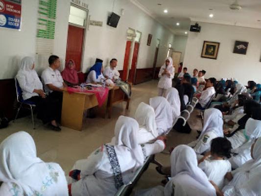 DPRD Rohil Cari Solusi Gaji Tenaga Medis Yang Belum Memadai 