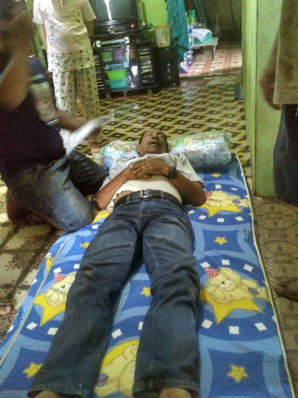Diduga Tensi Tak Normal, Pengendara Sepeda Motor Ini Terjatuh Ke Jalan Hingga Tewas