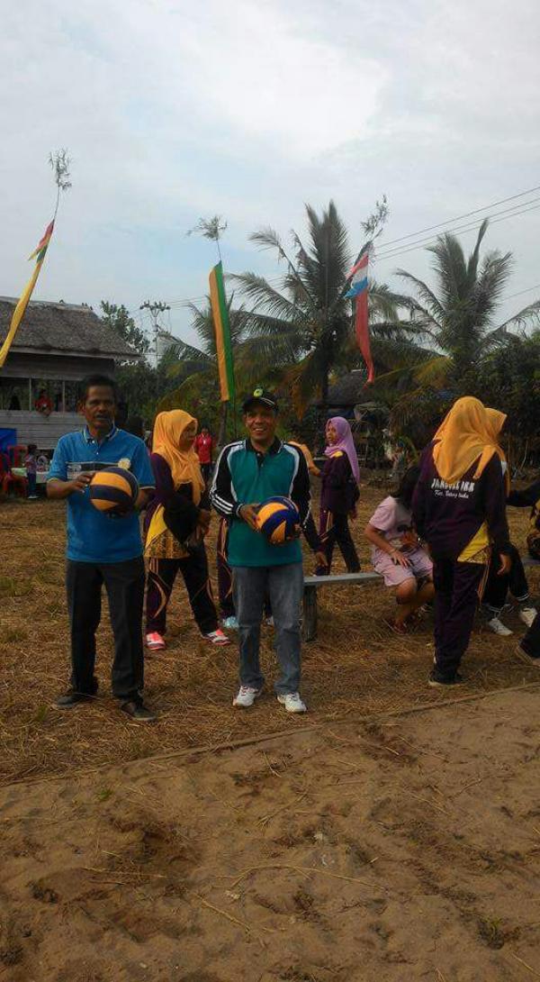 HUT RI, Masyarakat Sungai Piring di Meriahkan Dengan Pertandingan Olahraga