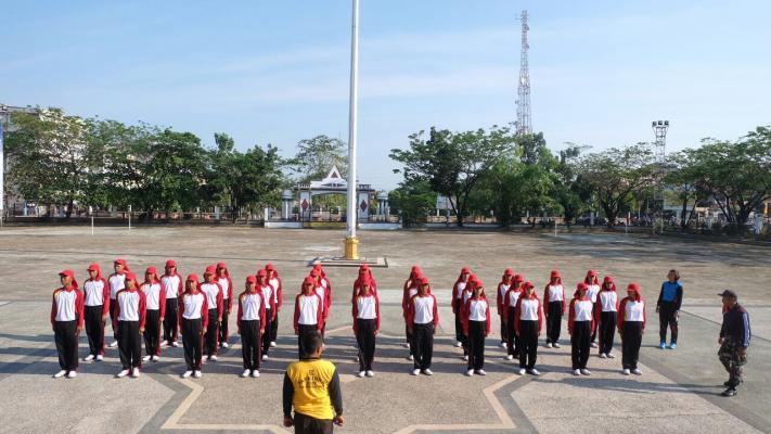 Pasukan pengibar sangsaka Merah Putih mulai latihan 