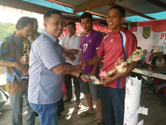 Penutupan Kegiatan HUT RI, Dani M Nursalam Urai Program Pemerintah Genjot Pembagunan Hingga Desa 
