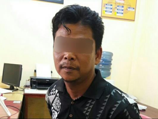 Pura pura nagi hutang,sepeda motor di rampas bawa kabur.