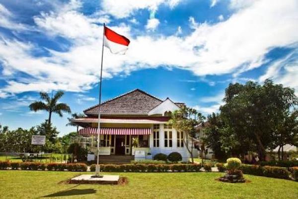 Seram!! Terdengar Berbagai Suara Aneh di Rumah Pengasingan Sukarno di Bengkulu 