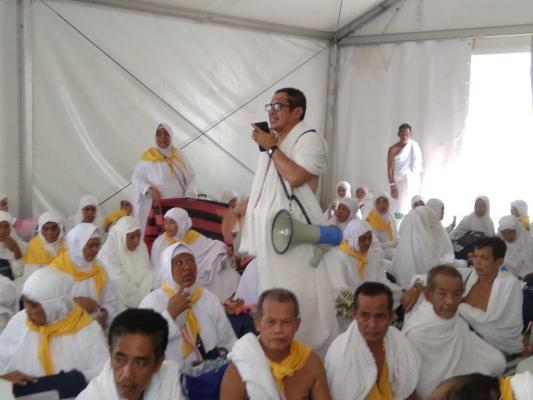 Padang arafah di landa angin,Jemaah dari inhil aman dan terkendali
