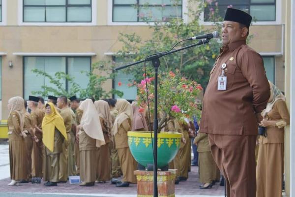 Sekda Kampar Apresiasi  Seluruh Panitia HUT RI