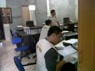 Giliran Kantor DPRD Bengkalis di  Geledah Polda Riau