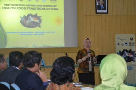 UGM Ingin Kembalikan Pamor Makanan Tradisional