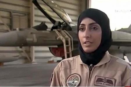 Pilot Perempuan Pimpin Serangan Udara Anti-ISIS