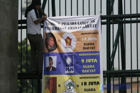 RUU Pilkada Bisa Dibatalkan dengan  Dekrit Presiden