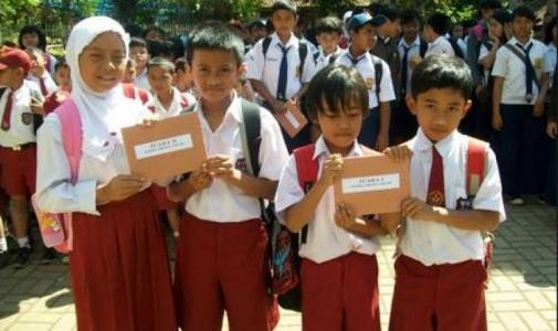 Masih Butuh 400.000 Tambahan Guru SD Seluruh Nusantara