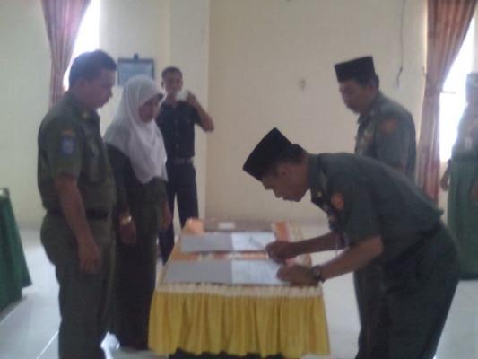 ASN Kecamatan Rupat Teken Pakta Integritas