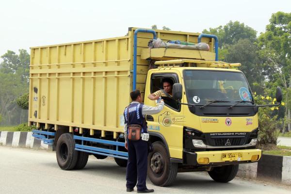 Dishub Dumai Gelar Operasi Angkutan Barang Selama 10 Hari,  Marjohan : 76 Personil gabungan Diterjunkan