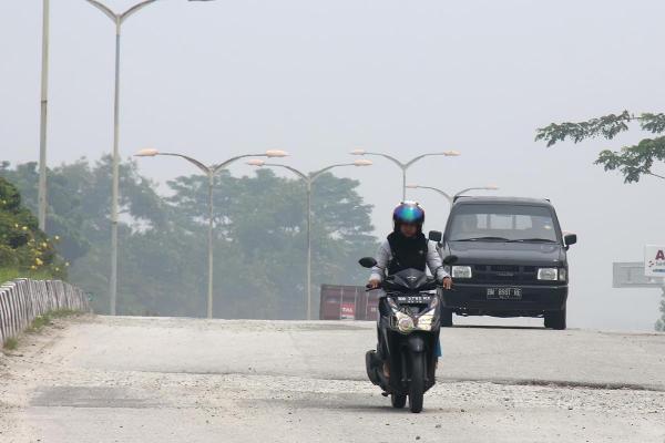 Kabut Asap, Ratusan Warga Dumai Menderita ISPA