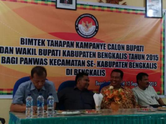 Panwas Bengkalis Gelar Bimtek Tahapan Kampanye Pilkada 2015