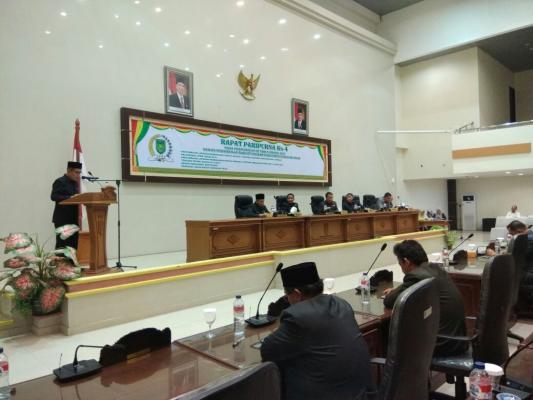 Pemkab Inhil Hadiri Paripurna Pengesahan Perubahan RPJMD Tahun 2013-2018