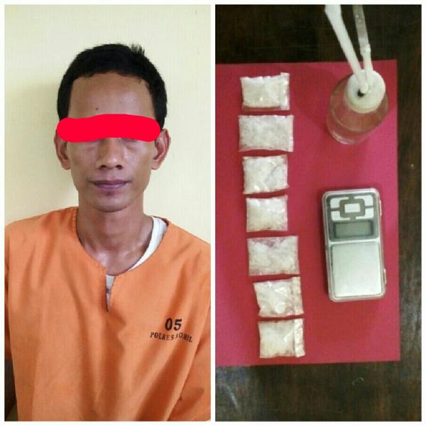 Penggerebekan Narkoba, Polisi Dapati Pelaku Tengah Asik Nyabu