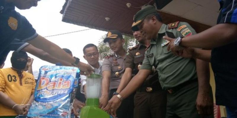 Polsek Bangko Musnahkan Sabu-Sabu Hasil Tangkapan Seberat 127,68 Gram 