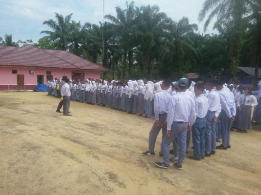 Polres Rohil Gelar Sosialsiasi Tertib Berlalulintas di SMAN 2 Bangko Sempurna 