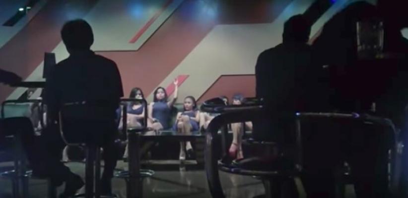 Selain Penari Telanjang, Wanita Pemuas Birahi Juga Ada di Hotel Ini