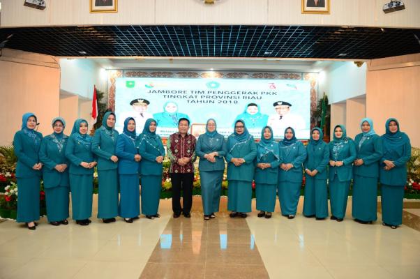   Hadiri Jambore PKK Provinsi Riau, Zulaikhah Wardan Harapkan PKK Inhil Bekerja Lebih Optimal