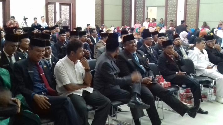  144  Pejabat Kampar Eselon III dan IV Dilantik