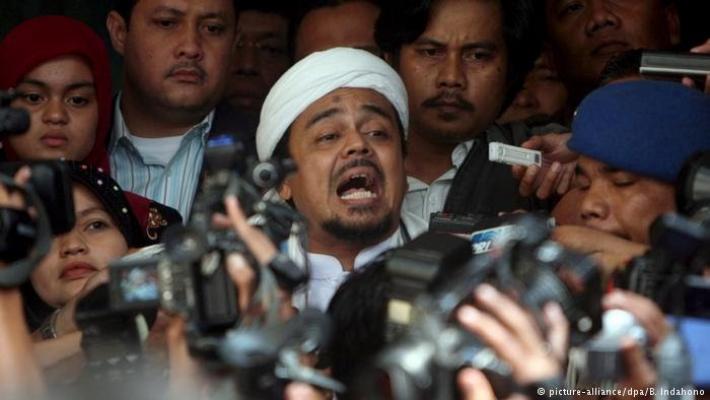 Arab Saudi Cegah Habib Rizieq ke Malaysia!