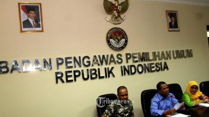 Bawaslu Jambi Cek Satu per Satu Nisan di Pemakaman Jelang Pemilu 2019