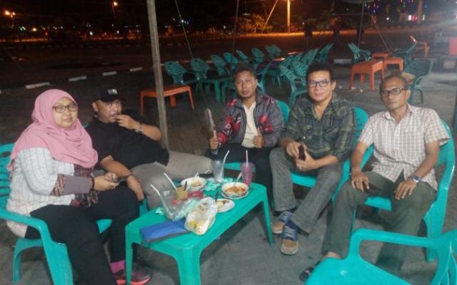 Mathies Muchus Terkesan Teh Telor Pinang Tamkot Bangkinang