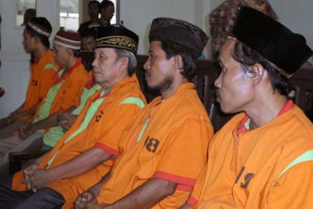 Masyarakat Adat Indonesia kian Termarginalkan, Kenapa?