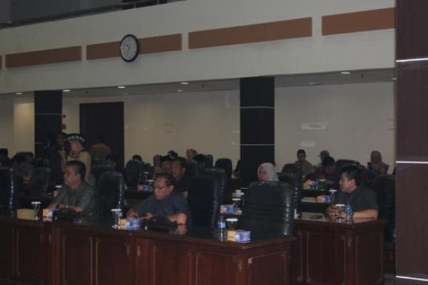 Bupati Sampaikan Nota Keuangan, RAPBD P Inhil 2015 Defisit Rp 466 Miliar