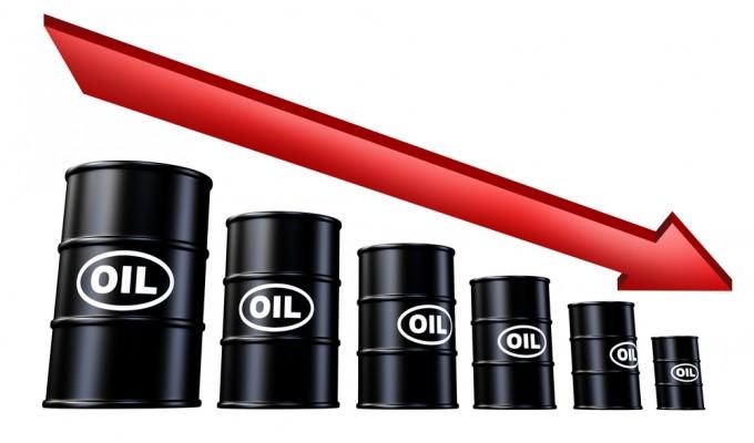 Diwarnai Sentimen Negatif, Harga Minyak Turun Hampir 4%