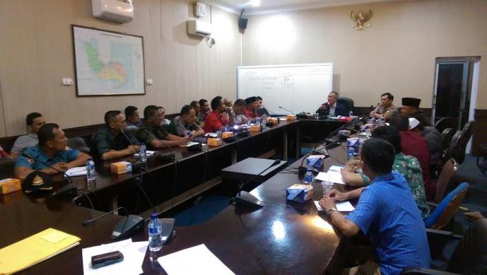 Pj. Bupati Meranti Gelar Rakor Terkait 300 Ha Lahan di Bandul Terbakar