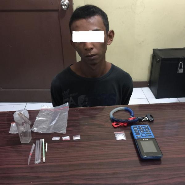 Genggam Satu Paket Sabu, Pria di Selatpanjang Ini Diciduk Polisi, Pengedar Melarikan Diri