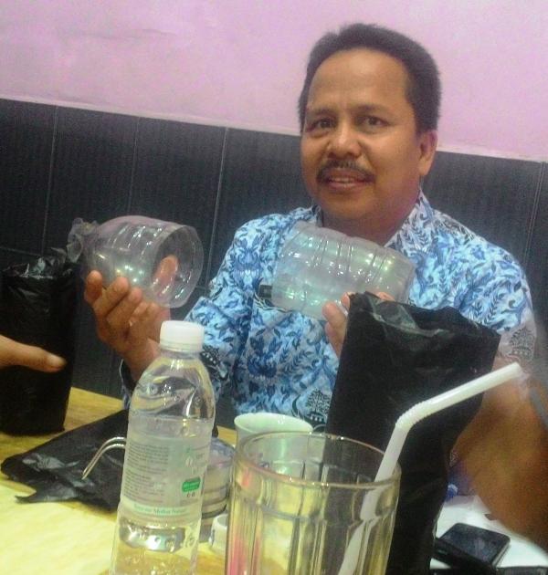 Jangan Dibuang, Ternyata Botol Bekas Minuman Bisa Basmi Nyamuk, Begini Cara Buatnya