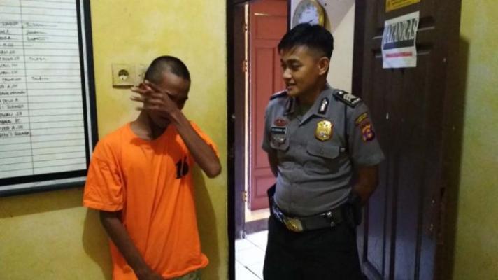 Dikenal Pemuda Pemberani, Wiranto Mewek Saat Dijenguk Ibunya di Tahanan
