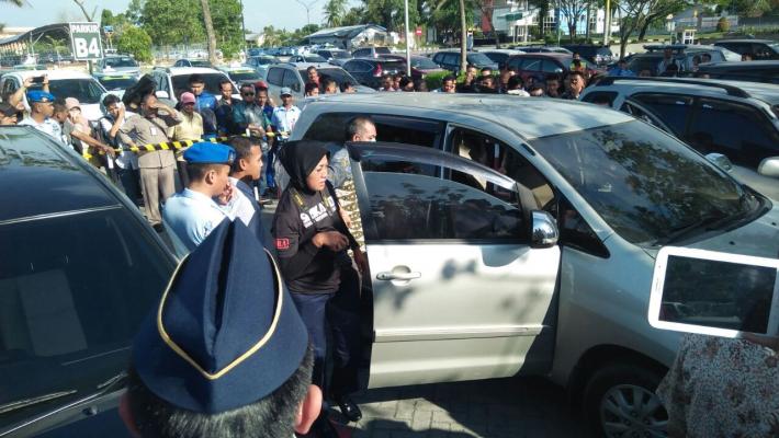 Heboh!! Penemuan Mayat Pria di Dalam Mobil di Parkiran Bandara SSQ II Pekanbaru