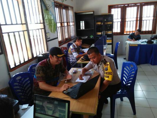Kamtibmas Polres Rohil ajak masyarakat jaga lingkungan