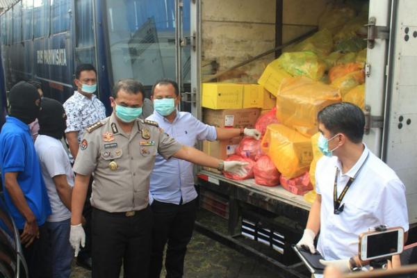 Mobil Pembawa Limbah Medis Diamankan, Bawa Potongan Daging Manusia