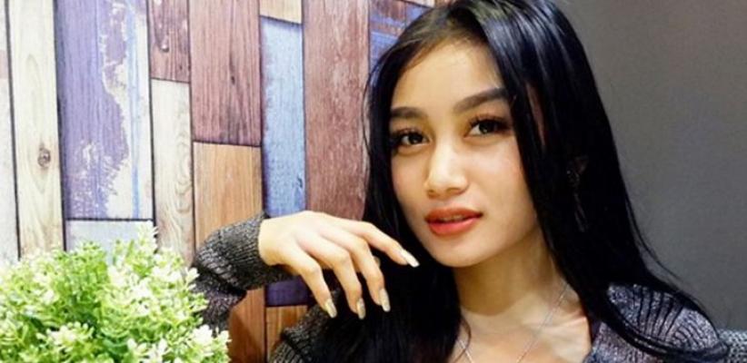 Pamer Belahan Dada, Pamela Safitri Diingatkan Soal Orangtua