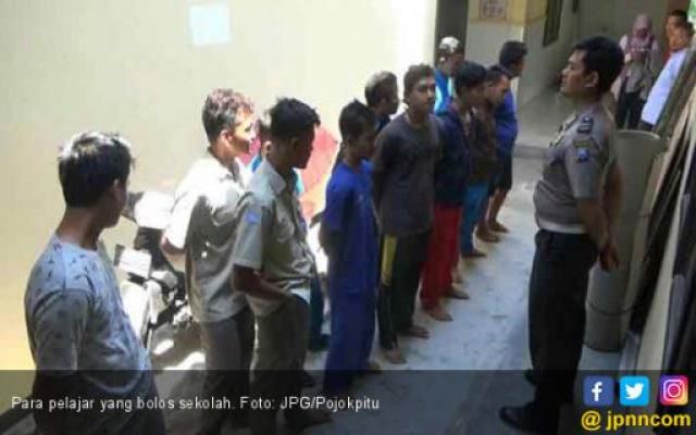 Ponsel Pelajar Disita Satpol PP, Isinya Mengejutkan